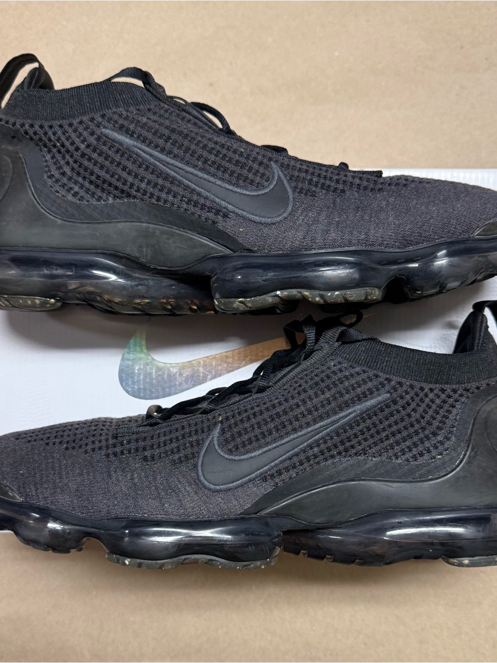 Nike Air Vapormax 2021 Flyknit Triple Black Men’s size 13 running shoes Rare!